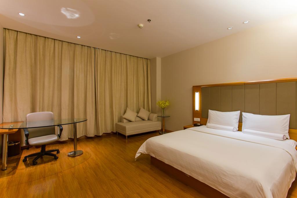Ji Hotel Wuhan Guanggu Plaza Zimmer foto